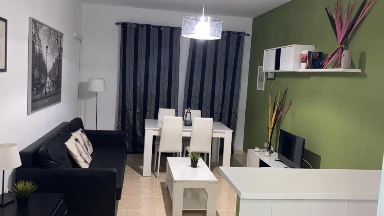 Apartamento Las Encinas Apartment Caceres Exterior photo